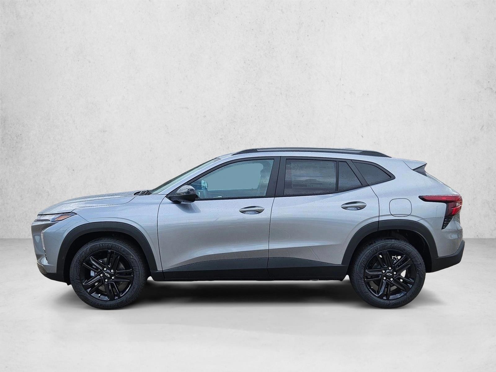 Thumbnail: 2026 Chevrolet Trax - 2