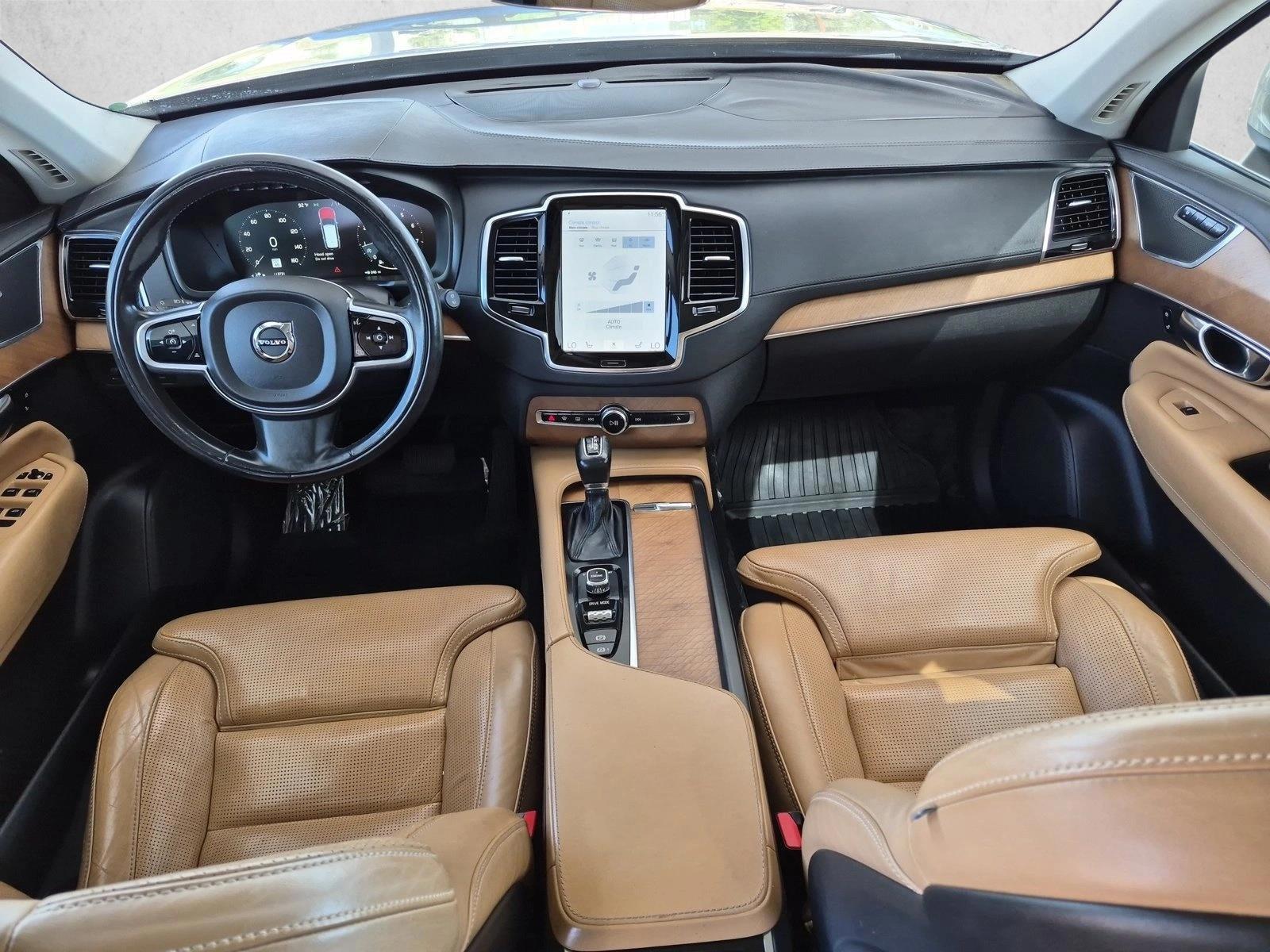 Thumbnail: 2016 Volvo XC90 - 3