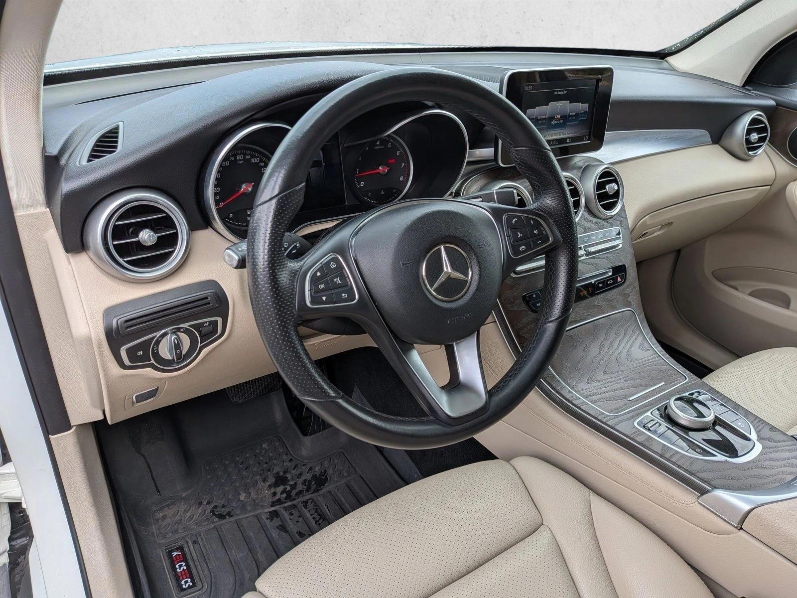 Thumbnail: 2018 Mercedes-Benz GLC - 3