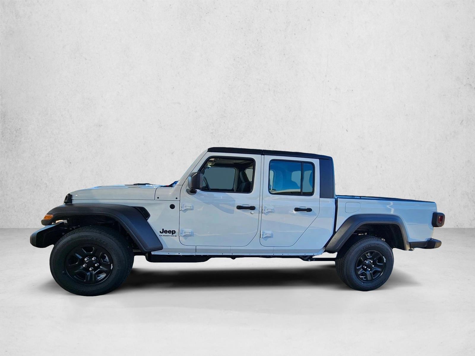 Thumbnail: 2026 Jeep Gladiator - 2