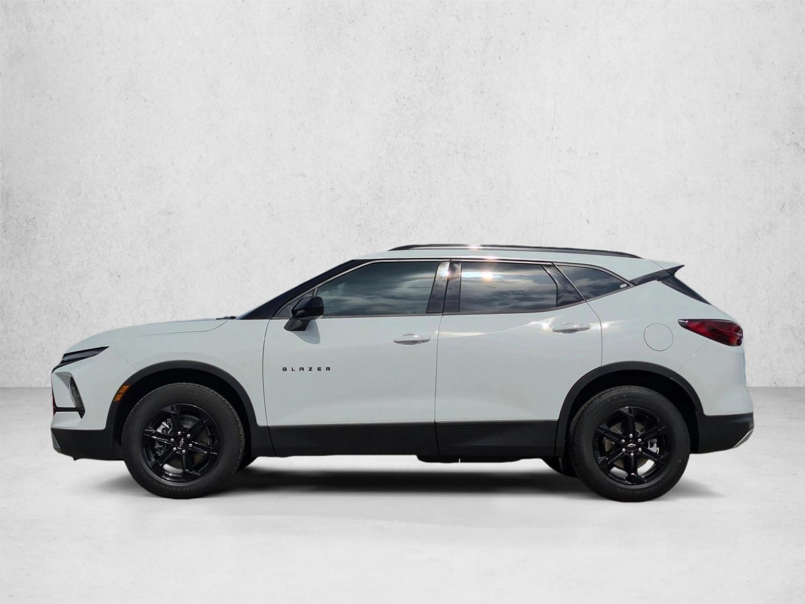 Thumbnail: 2026 Chevrolet Blazer - 2