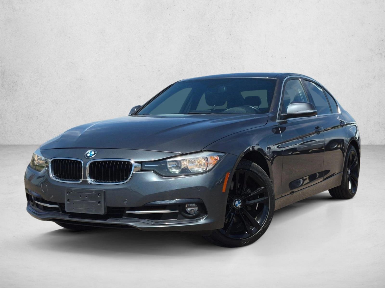 Thumbnail: 2017 BMW 3 Series - 1