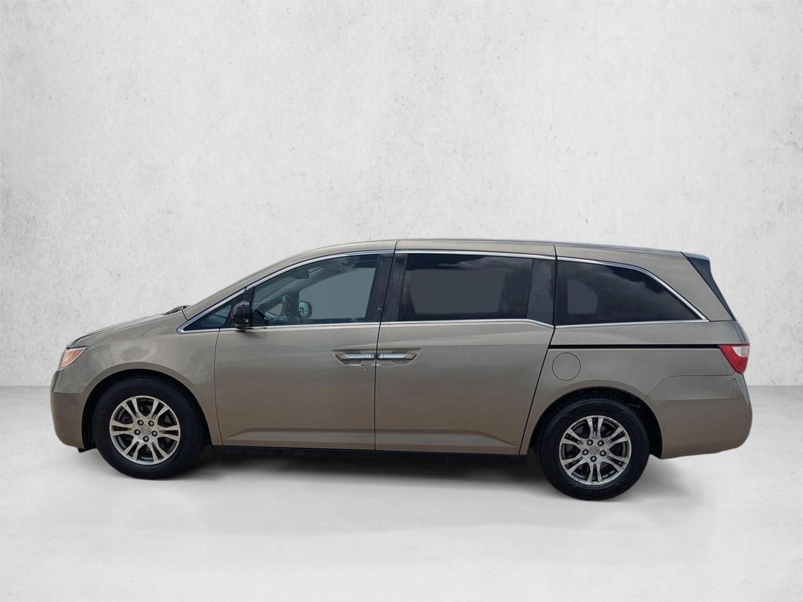 Thumbnail: 2012 Honda Odyssey - 2