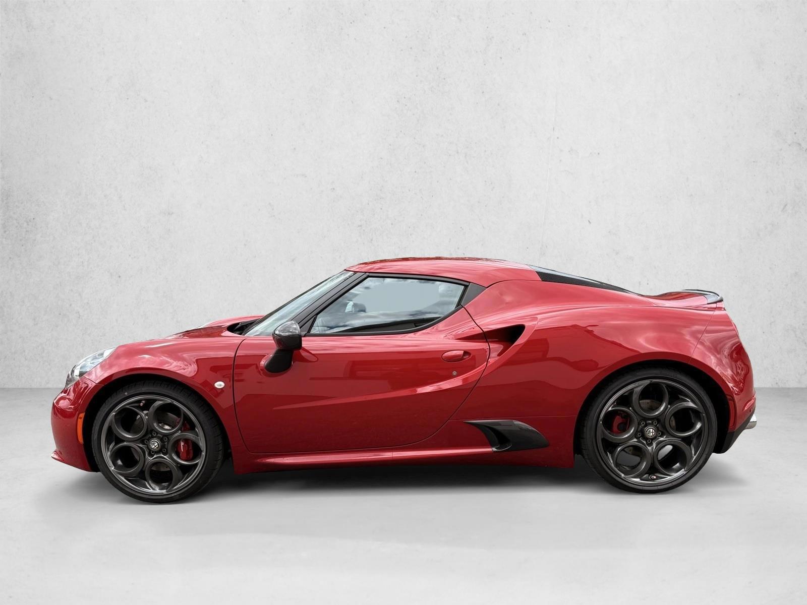 Thumbnail: 2015 Alfa Romeo 4C - 2