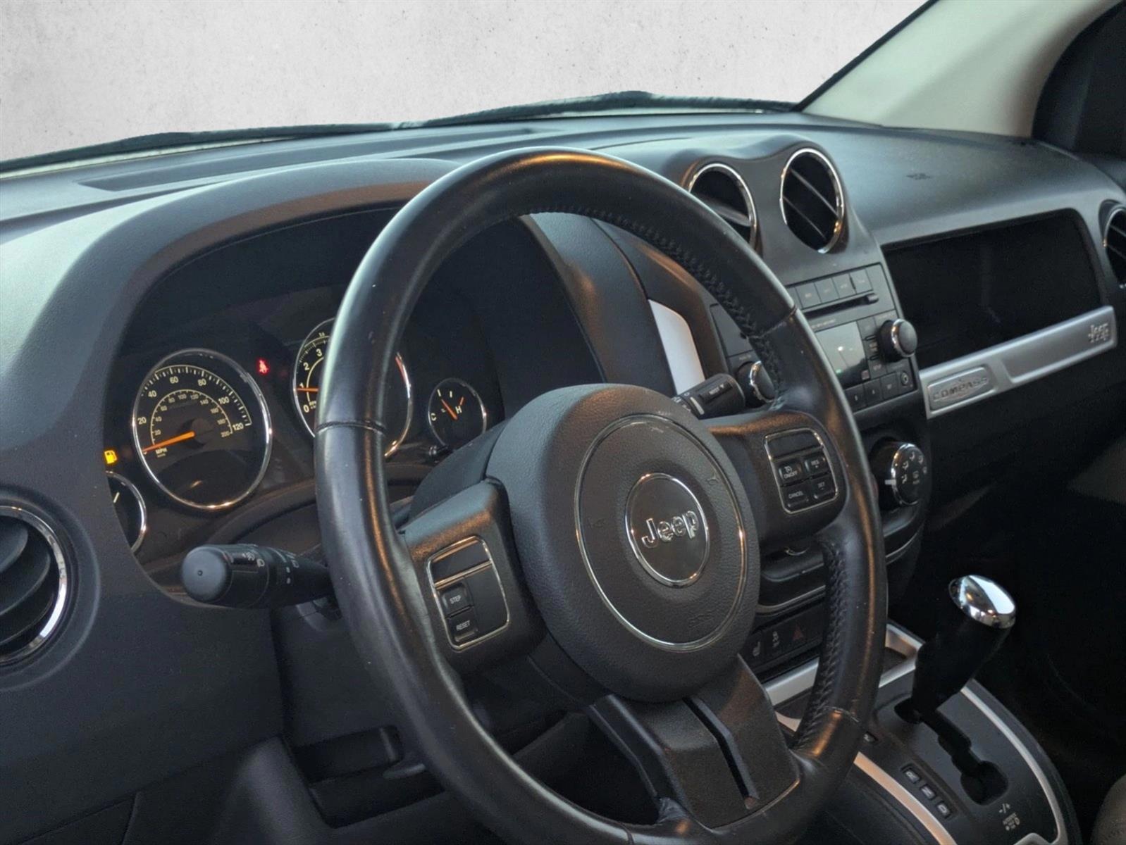 Thumbnail: 2014 Jeep Compass - 3
