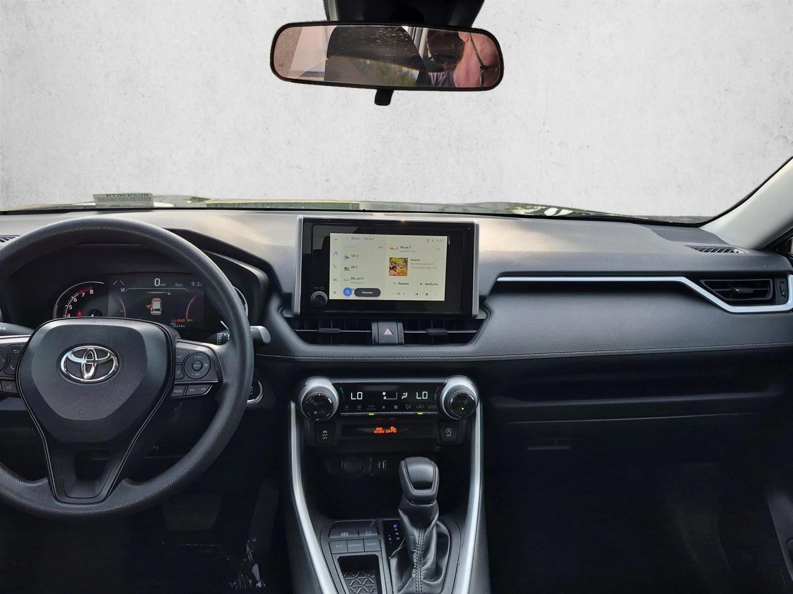Thumbnail: 2024 Toyota RAV4 - 3