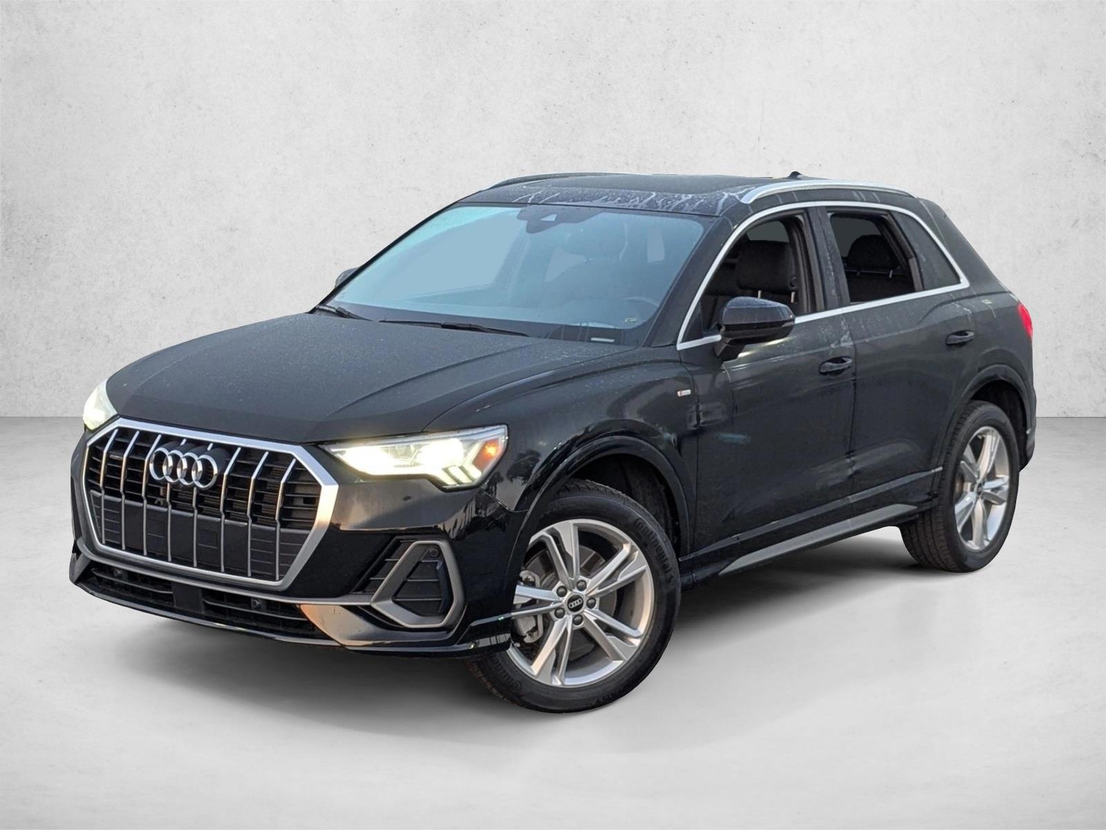 Thumbnail: 2022 Audi Q3 - 1