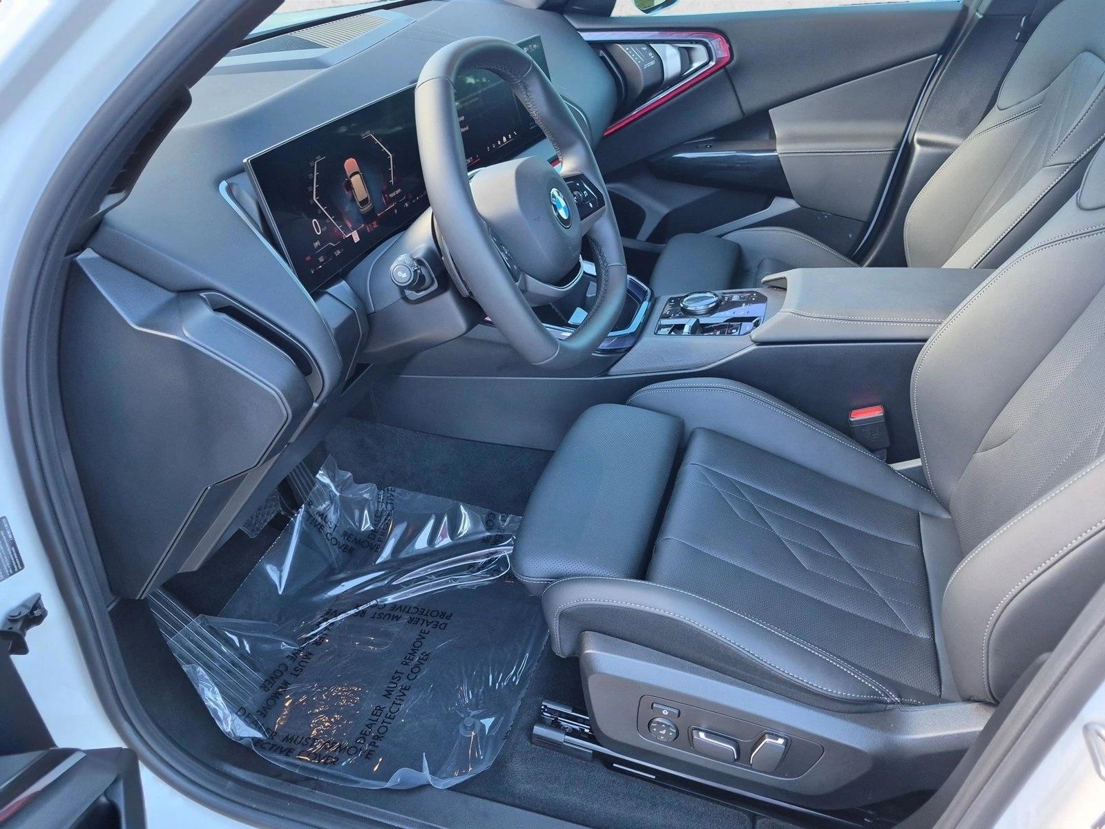 2026 BMW X3 30 - Photo 14