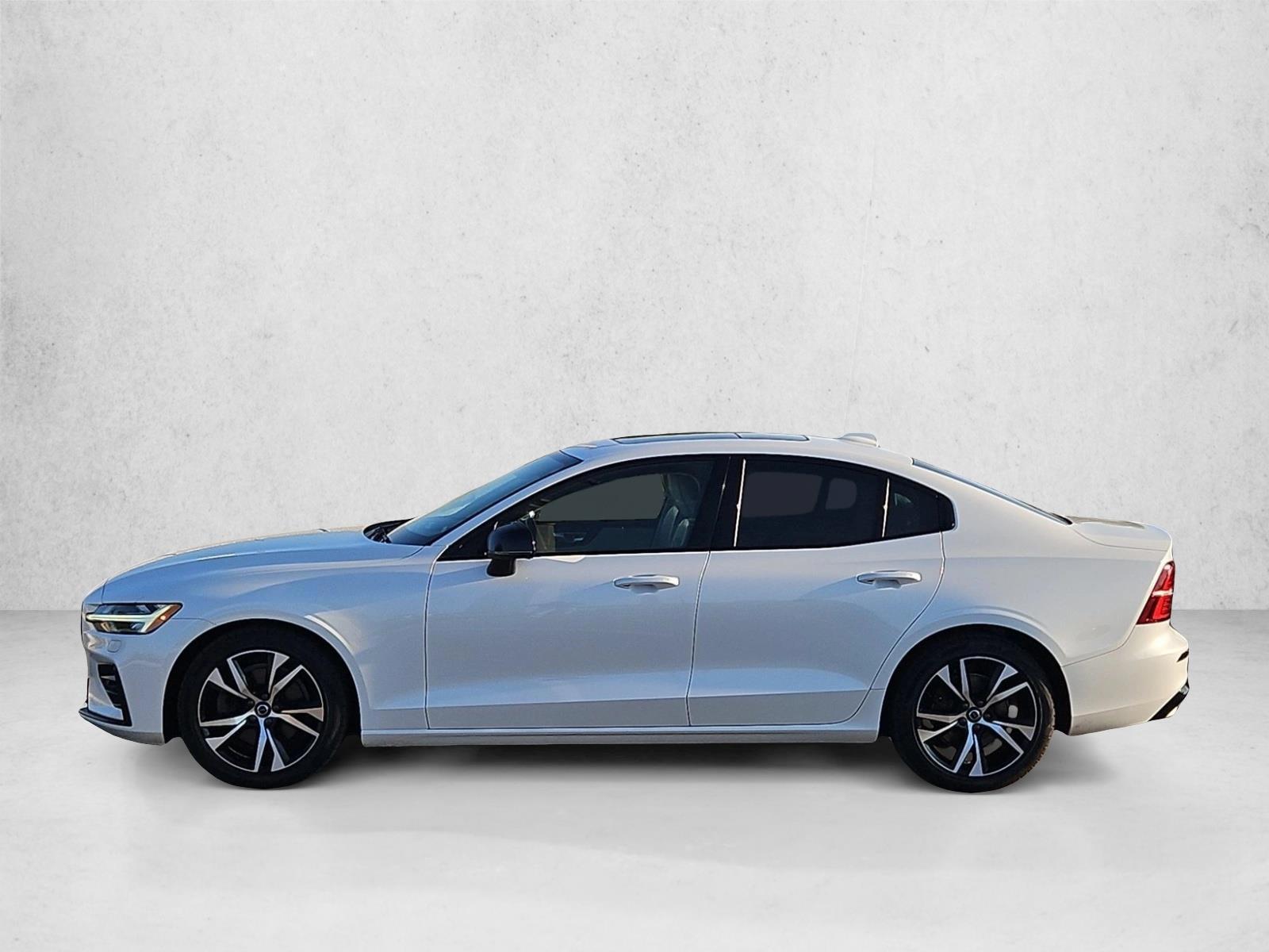 Thumbnail: 2023 Volvo S60 - 2