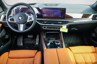 2027 BMW X7