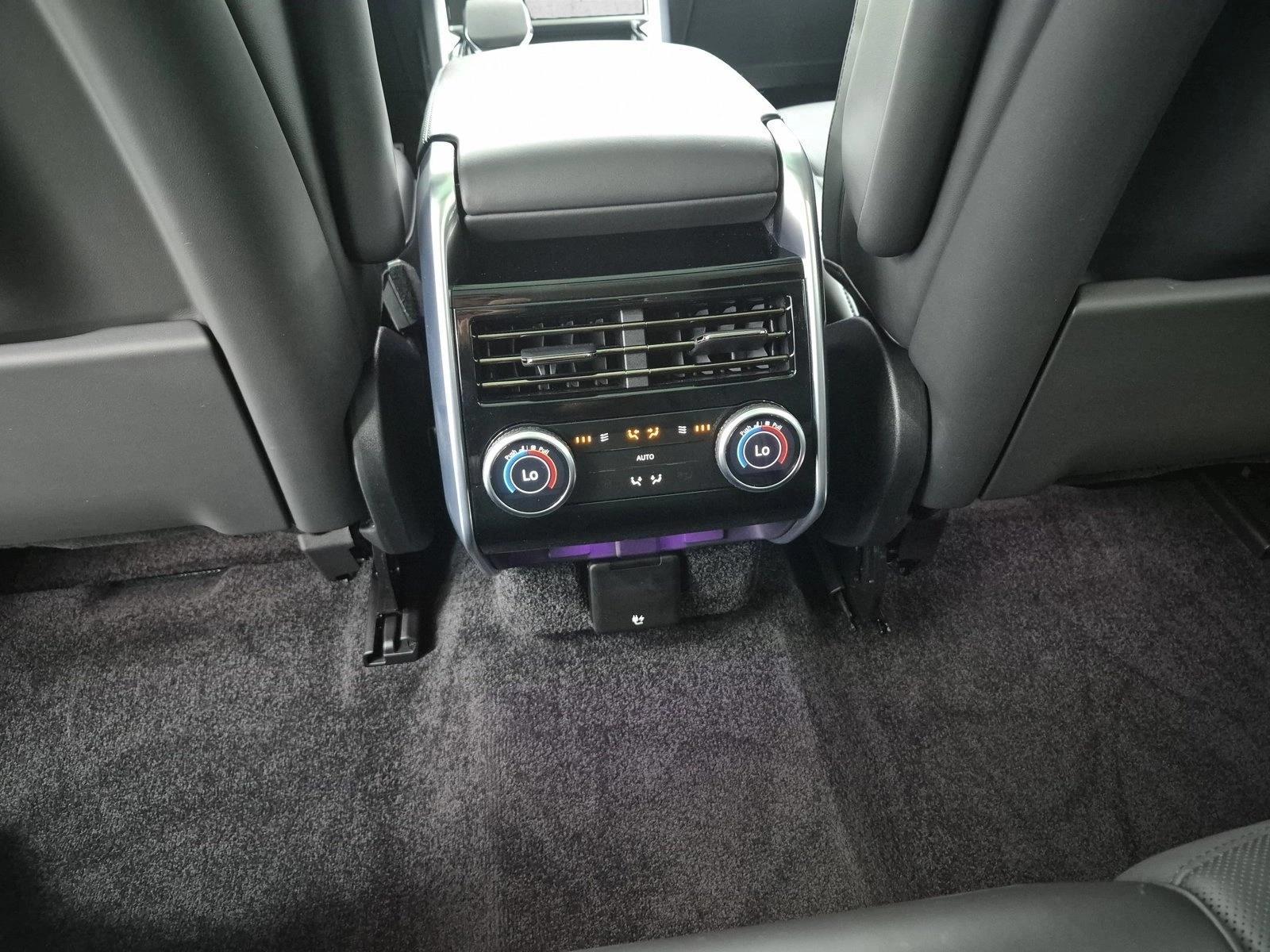 2024 Land Rover Range Rover SE - Photo 19