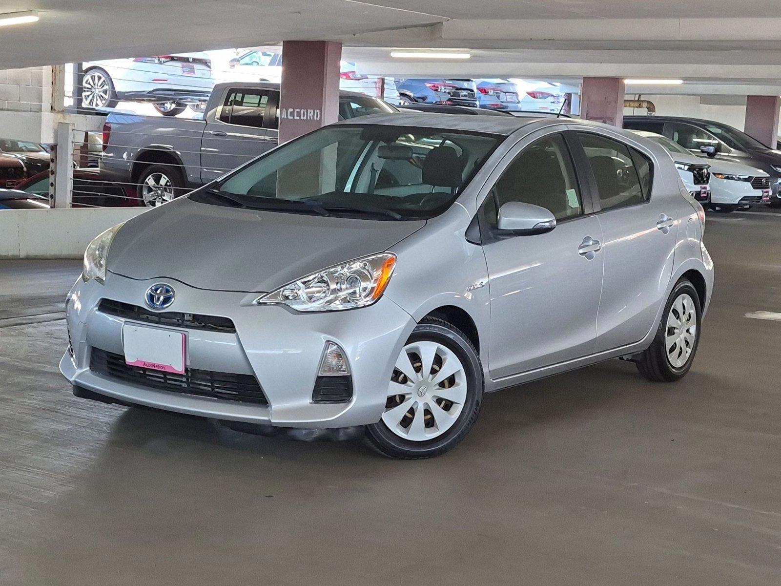 2014 Toyota Prius c