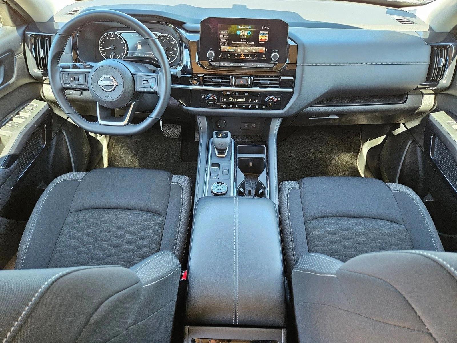 Thumbnail: 2025 Nissan Pathfinder - 3