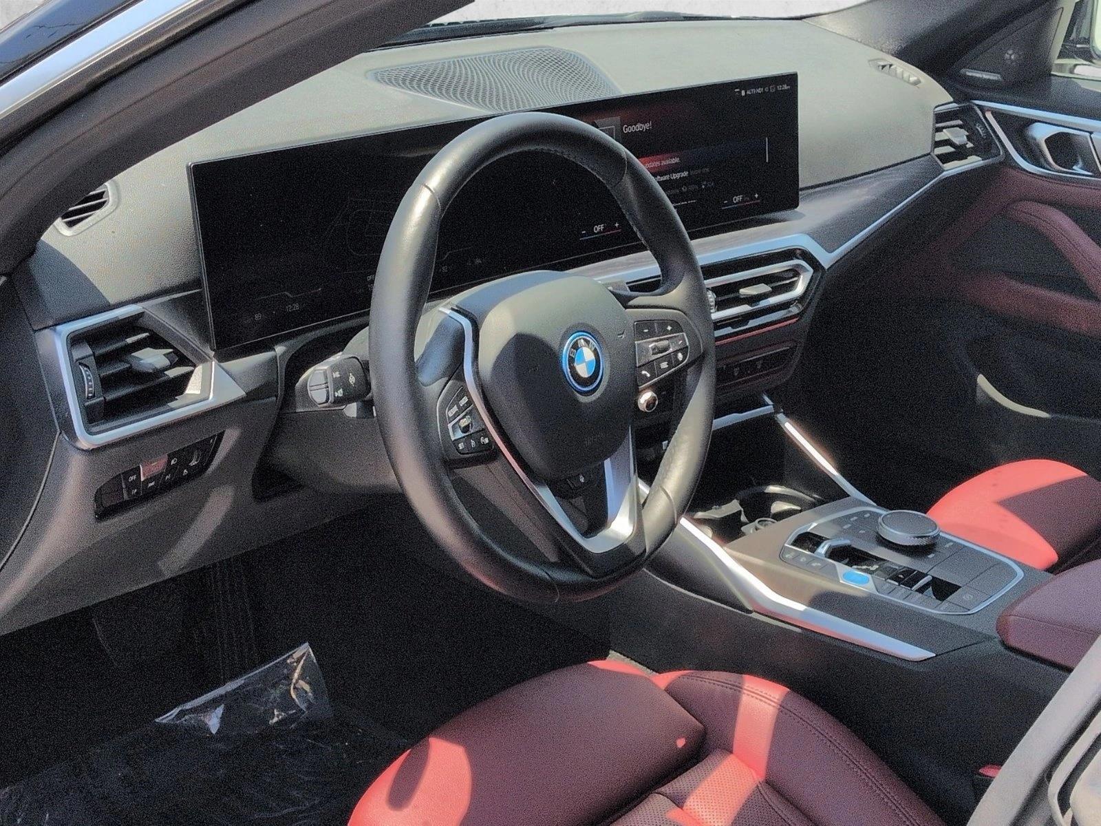 Thumbnail: 2023 BMW i4 - 3