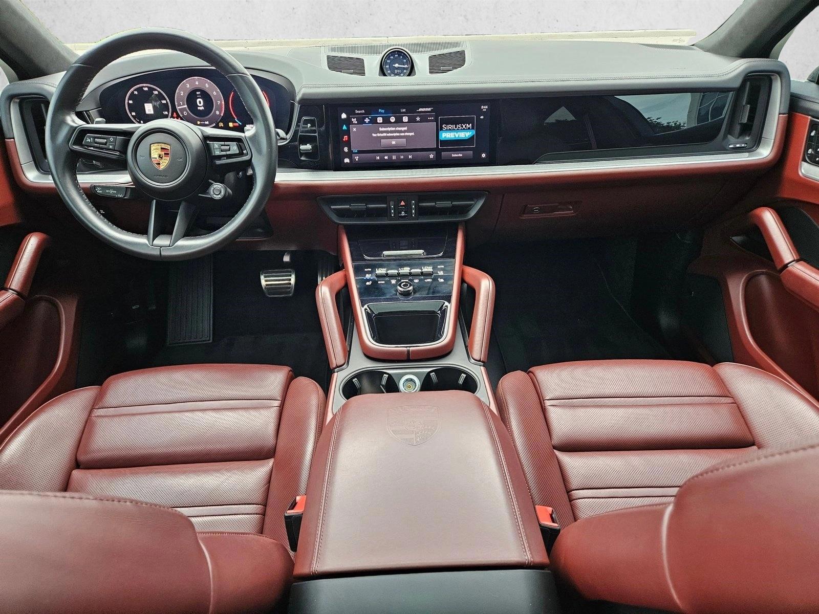 Thumbnail: 2024 Porsche Cayenne - 4