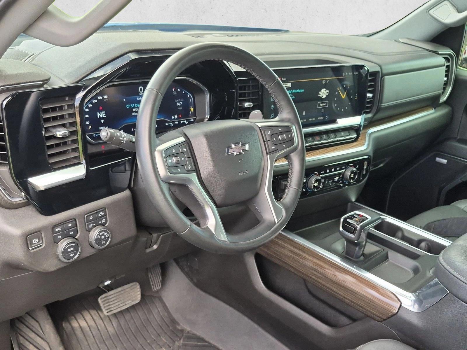 Thumbnail: 2023 Chevrolet Silverado 1500 - 4