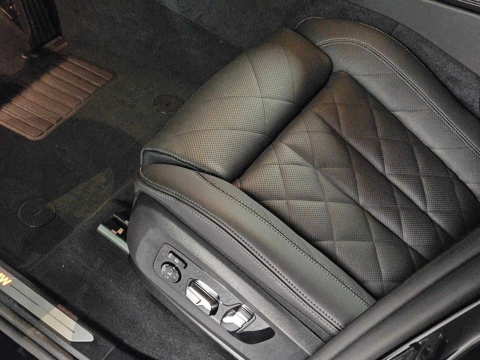 Thumbnail: 2026 BMW X5 - 5