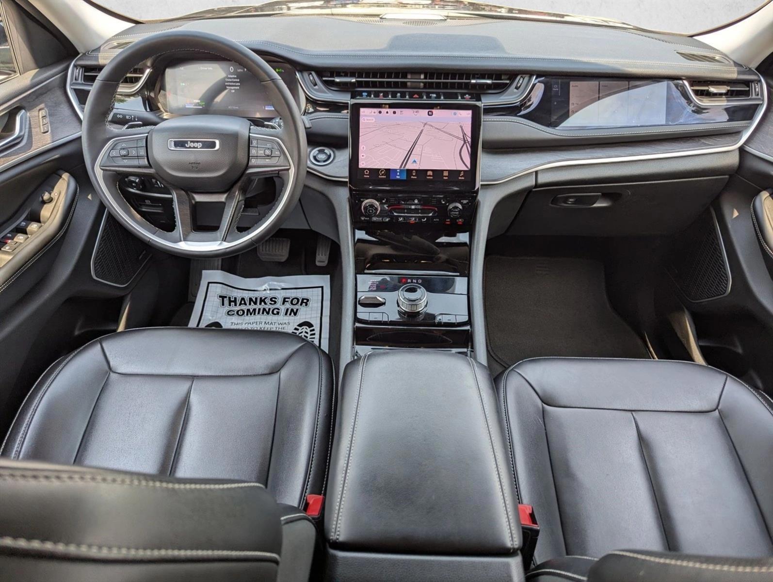 Thumbnail: 2023 Jeep Grand Cherokee - 3
