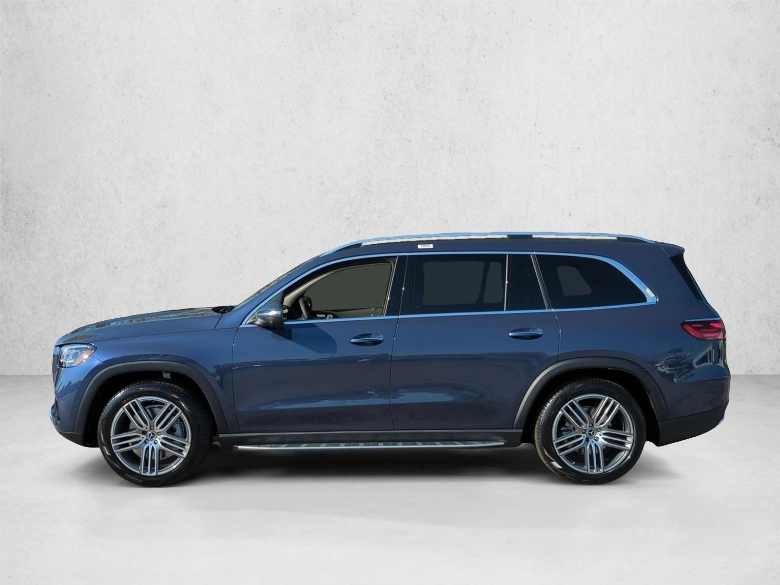 Thumbnail: 2026 Mercedes-Benz GLS - 2