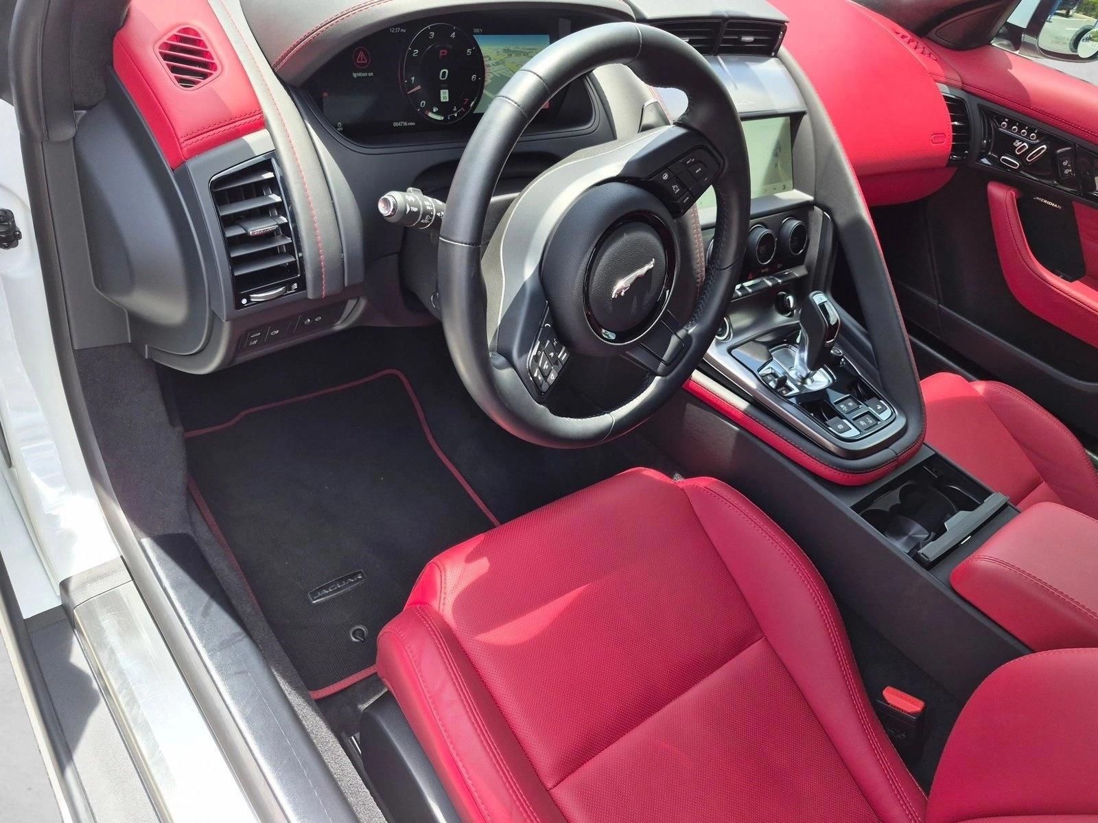 2024 Jaguar F-Type 75 - Photo 10