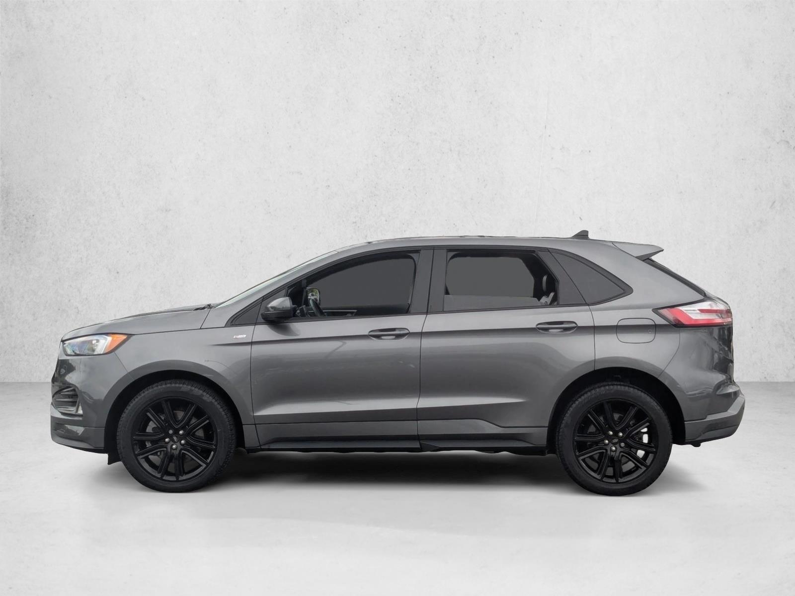 Thumbnail: 2023 Ford Edge - 2