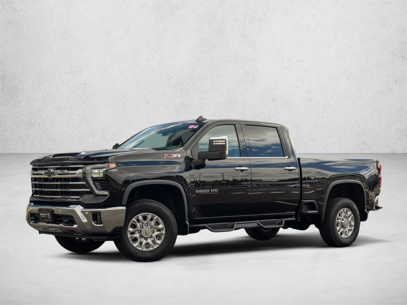 Thumbnail: 2024 Chevrolet Silverado 3500 - 1