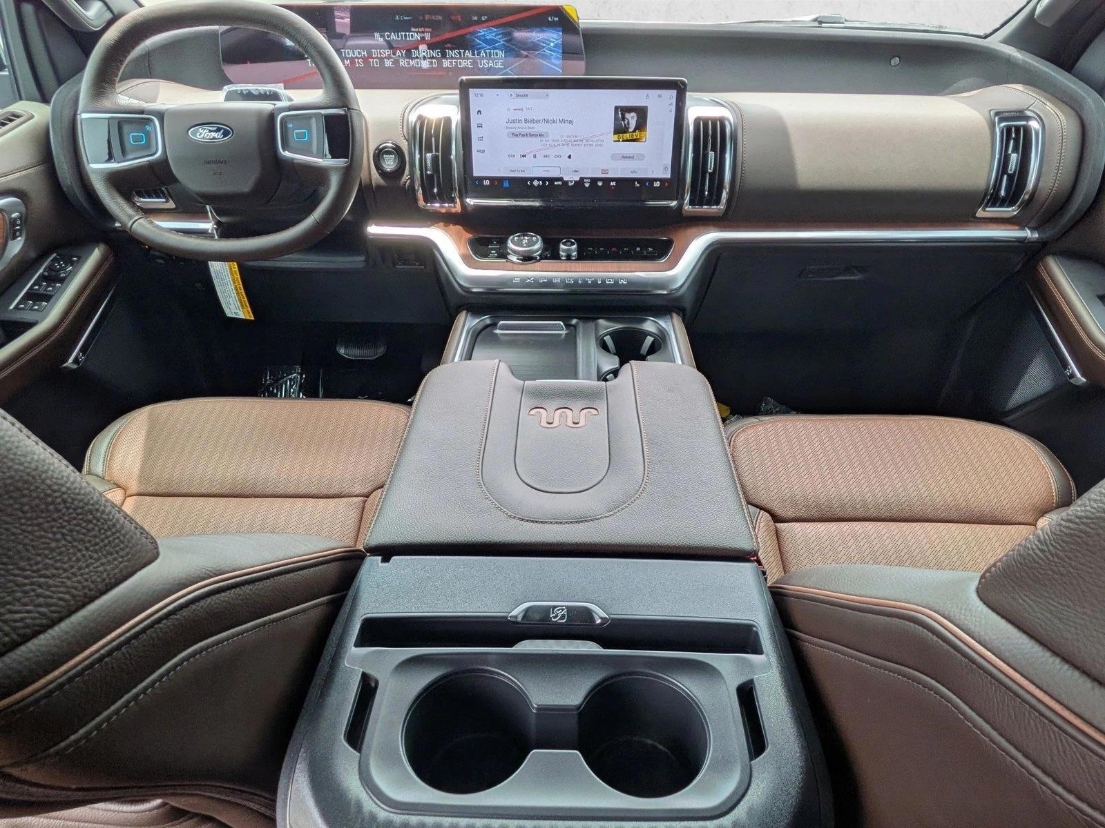 Thumbnail: 2026 Ford Expedition - 3