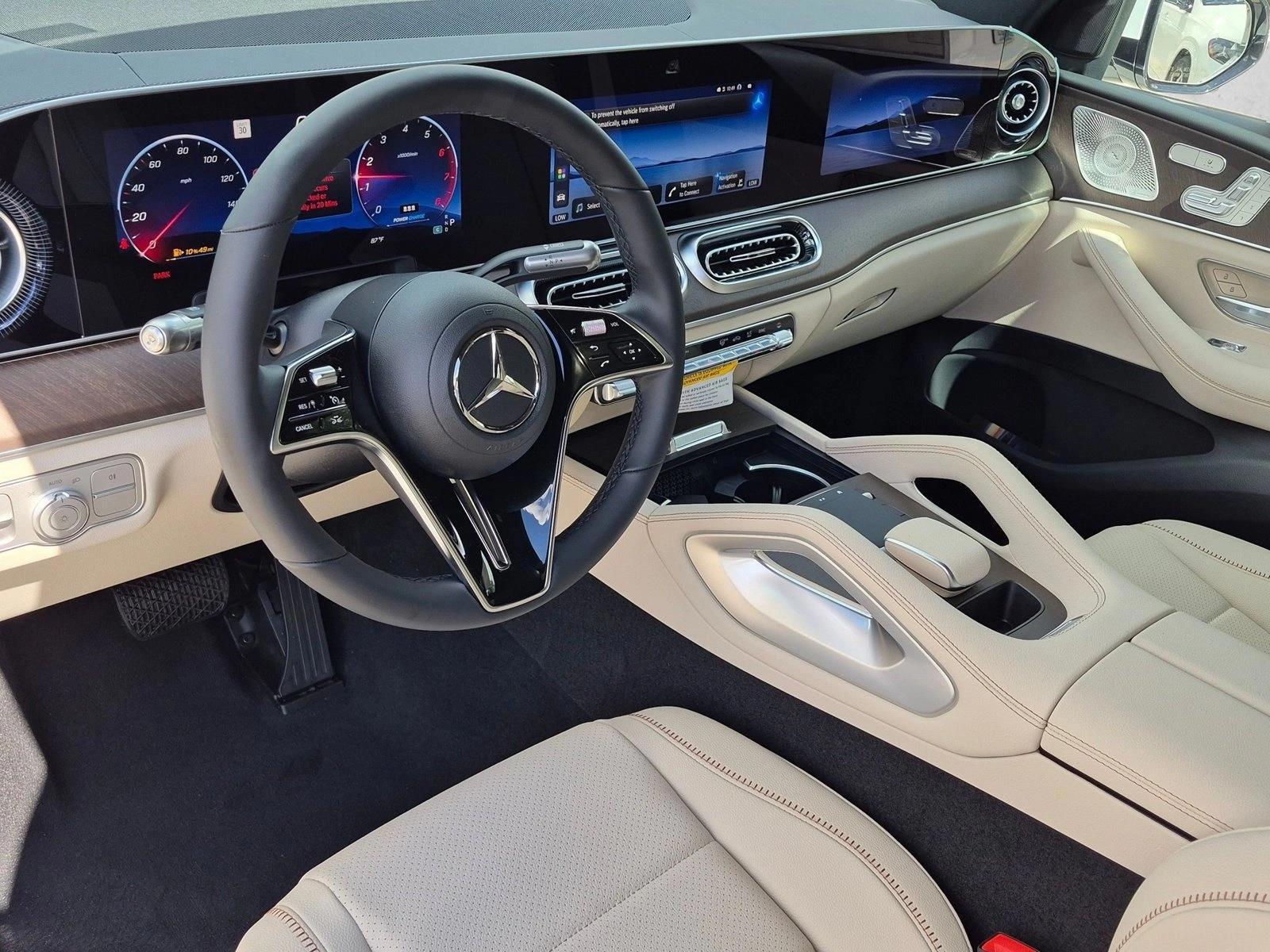 Thumbnail: 2027 Mercedes-Benz GLE - 3
