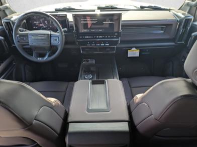 2026 GMC HUMMER EV