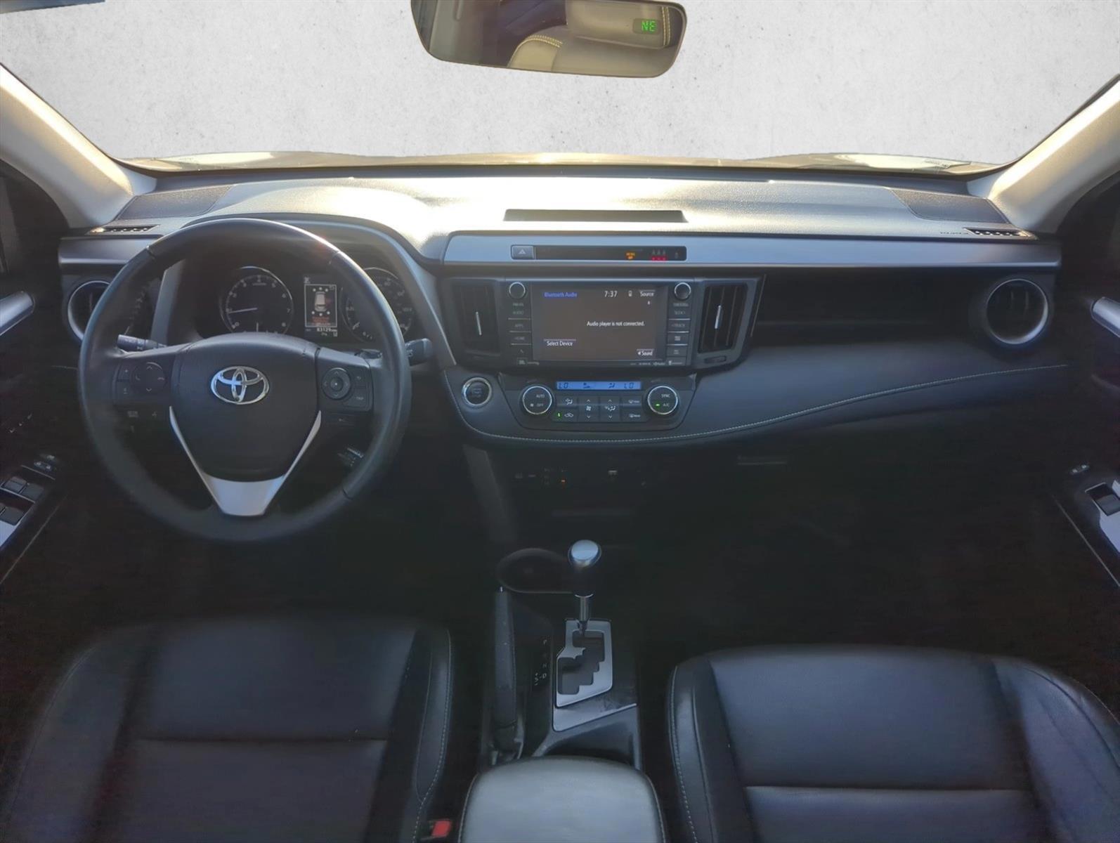 Thumbnail: 2017 Toyota RAV4 - 3