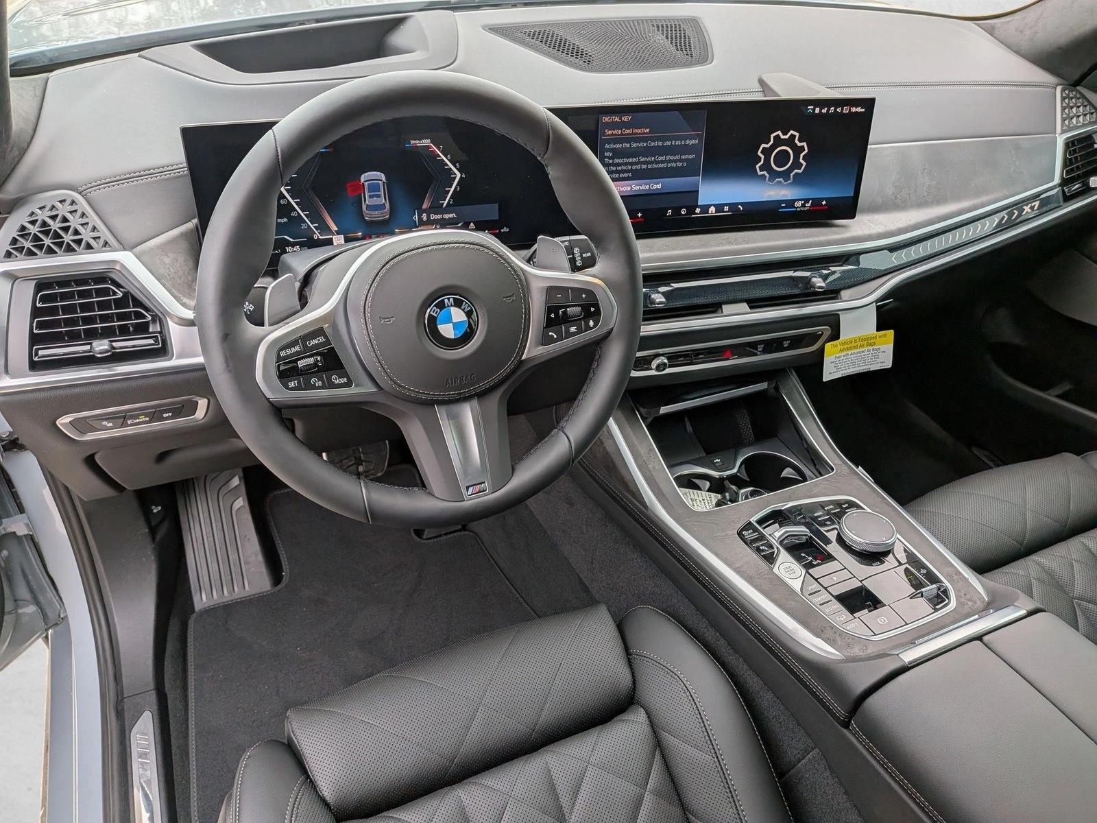 Thumbnail: 2026 BMW X7 - 3