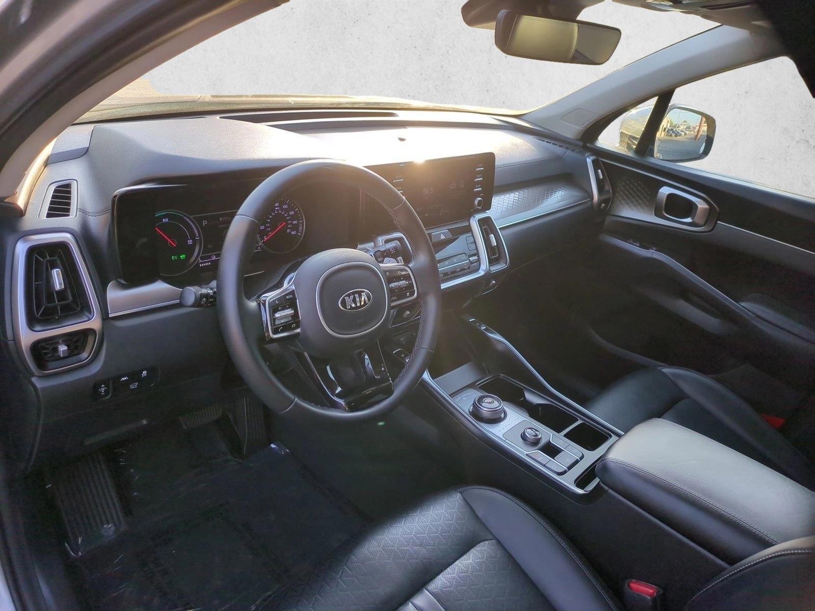 Thumbnail: 2021 Kia Sorento - 3