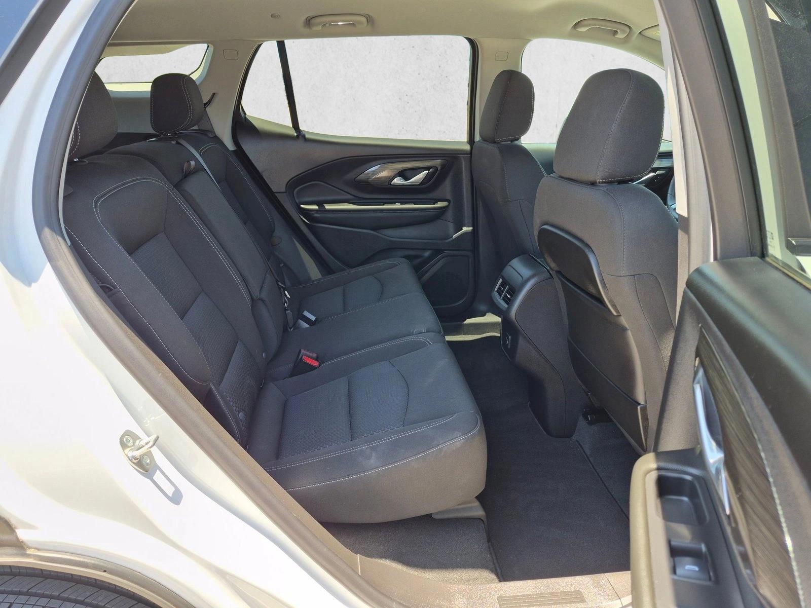 2024 GMC Terrain SLE - Photo 19