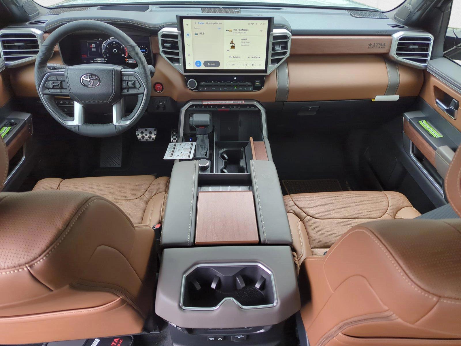 Thumbnail: 2025 Toyota Tundra - 3