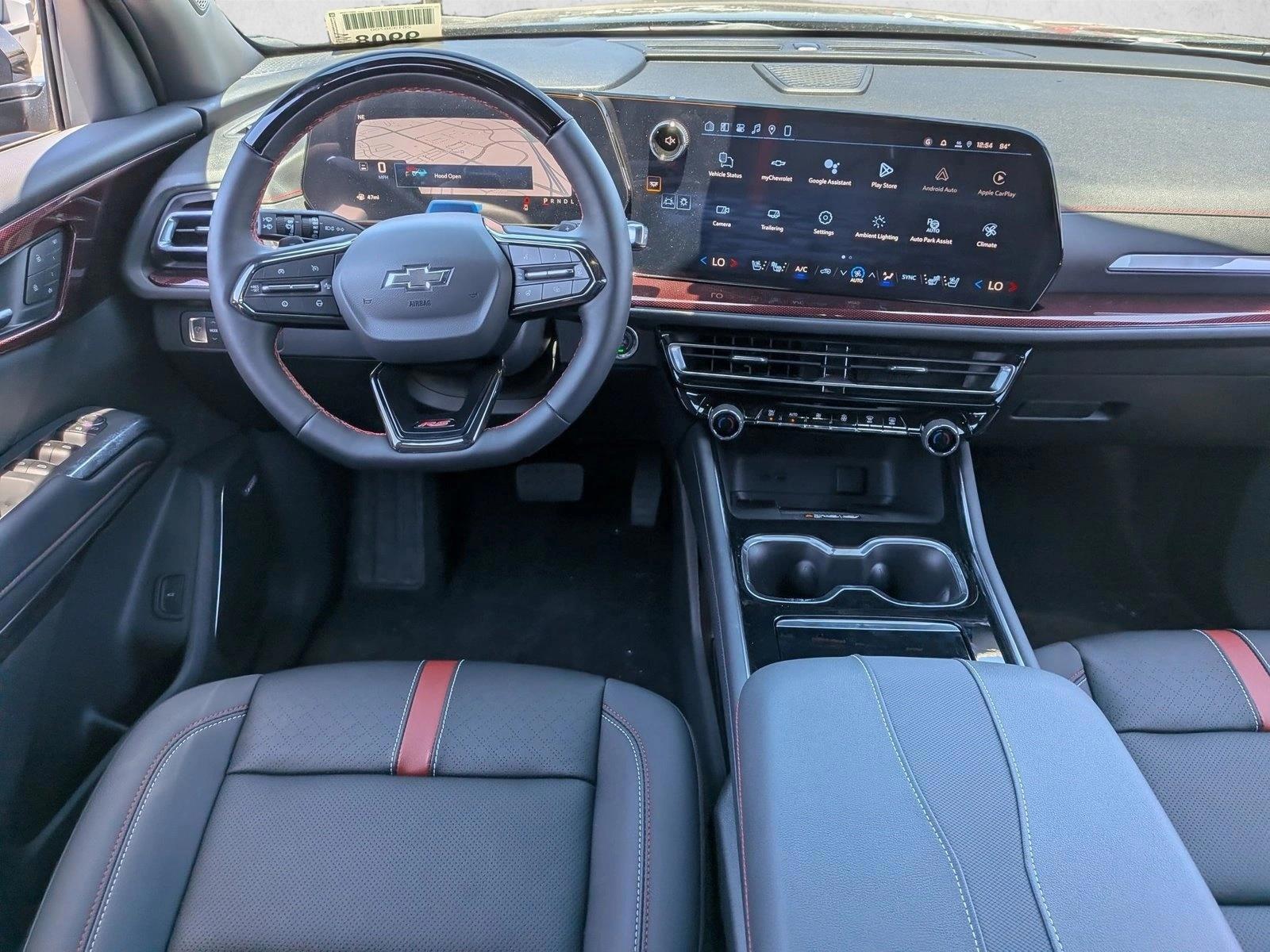 Thumbnail: 2026 Chevrolet Traverse - 3