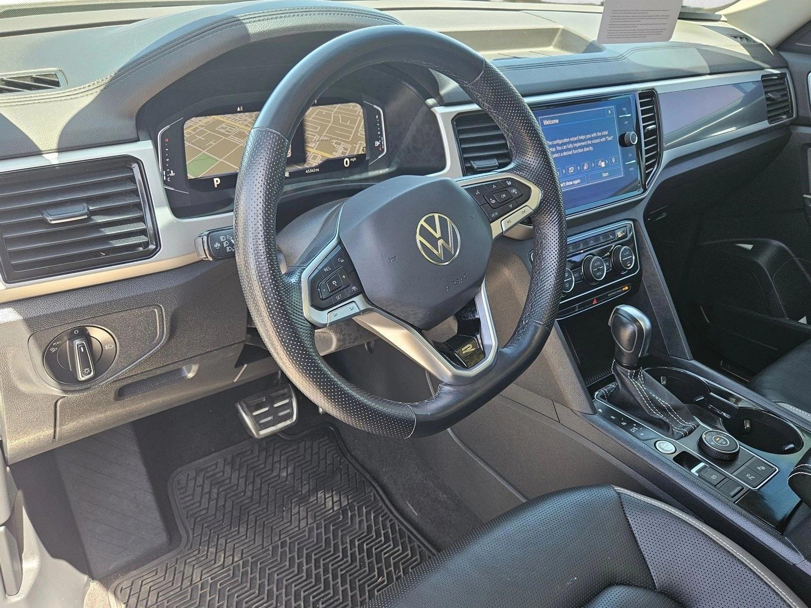 Thumbnail: 2023 Volkswagen Atlas - 3