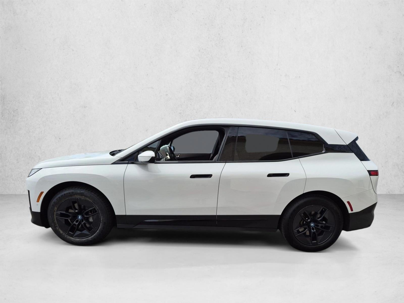 Thumbnail: 2024 BMW iX - 2