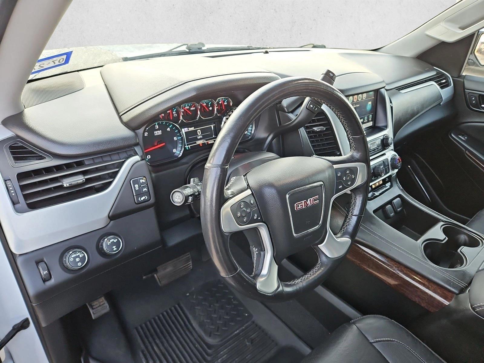 Thumbnail: 2020 GMC Yukon - 3