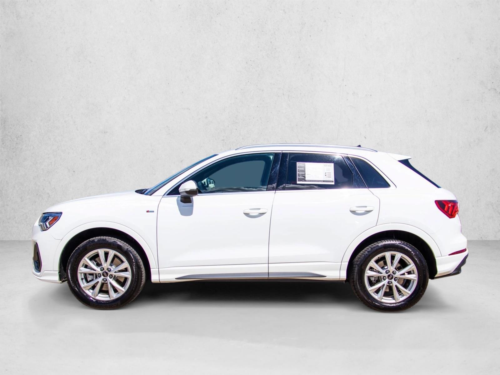 Thumbnail: 2025 Audi Q3 - 2