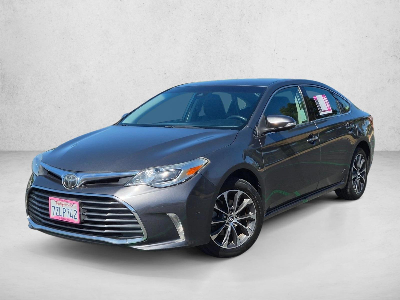 Thumbnail: 2018 Toyota Avalon - 1