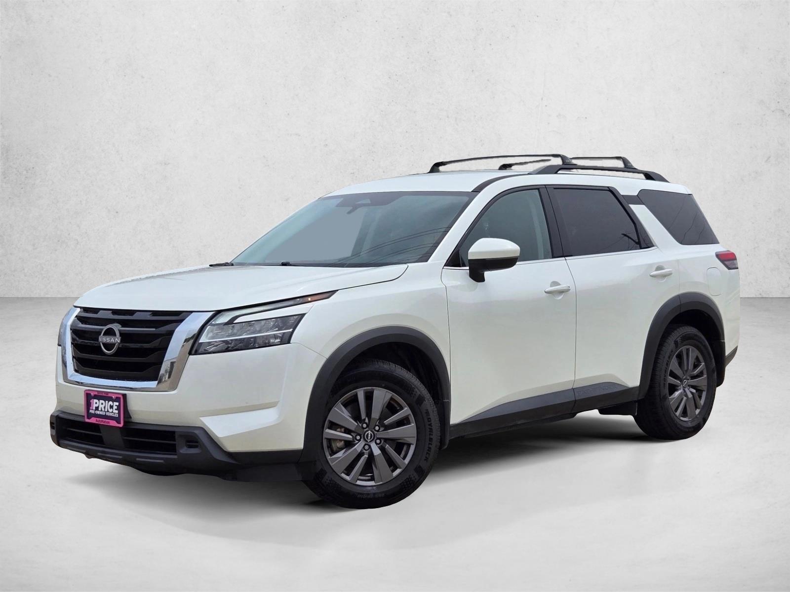 2022 Nissan Pathfinder SV 2WD's photo