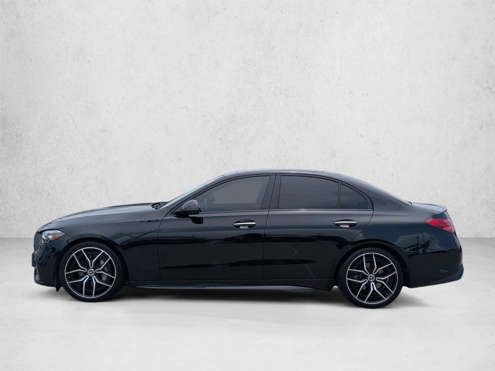 Thumbnail: 2022 Mercedes-Benz C-Class - 2