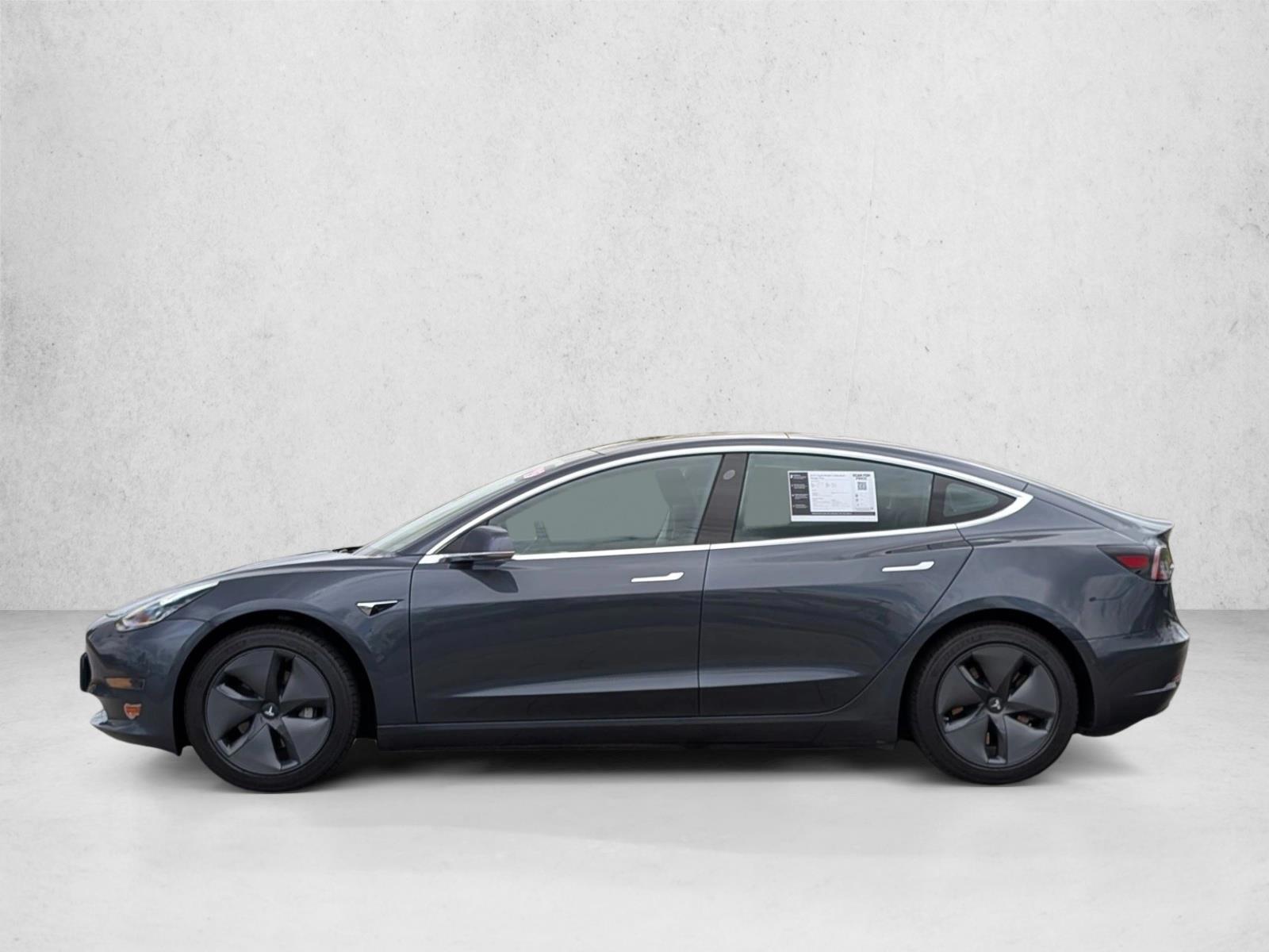 Thumbnail: 2019 Tesla Model 3 - 2