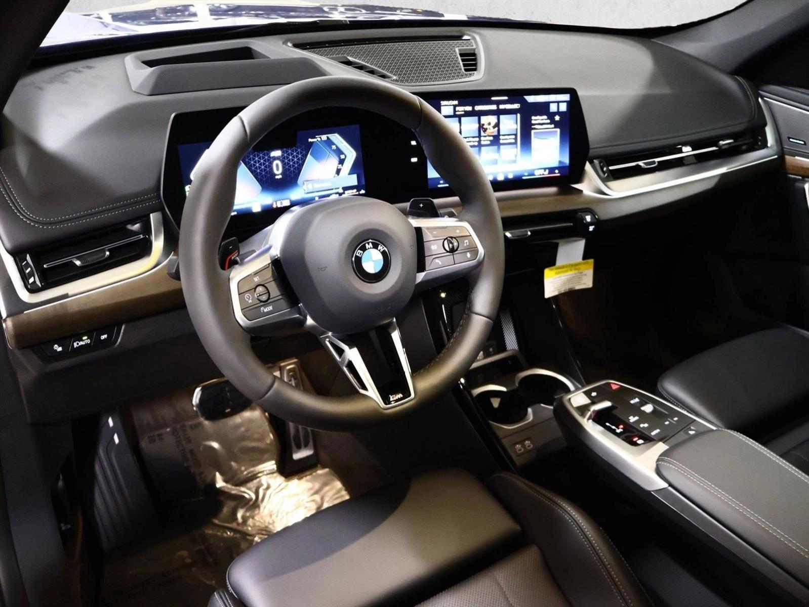 Thumbnail: 2026 BMW X1 - 3
