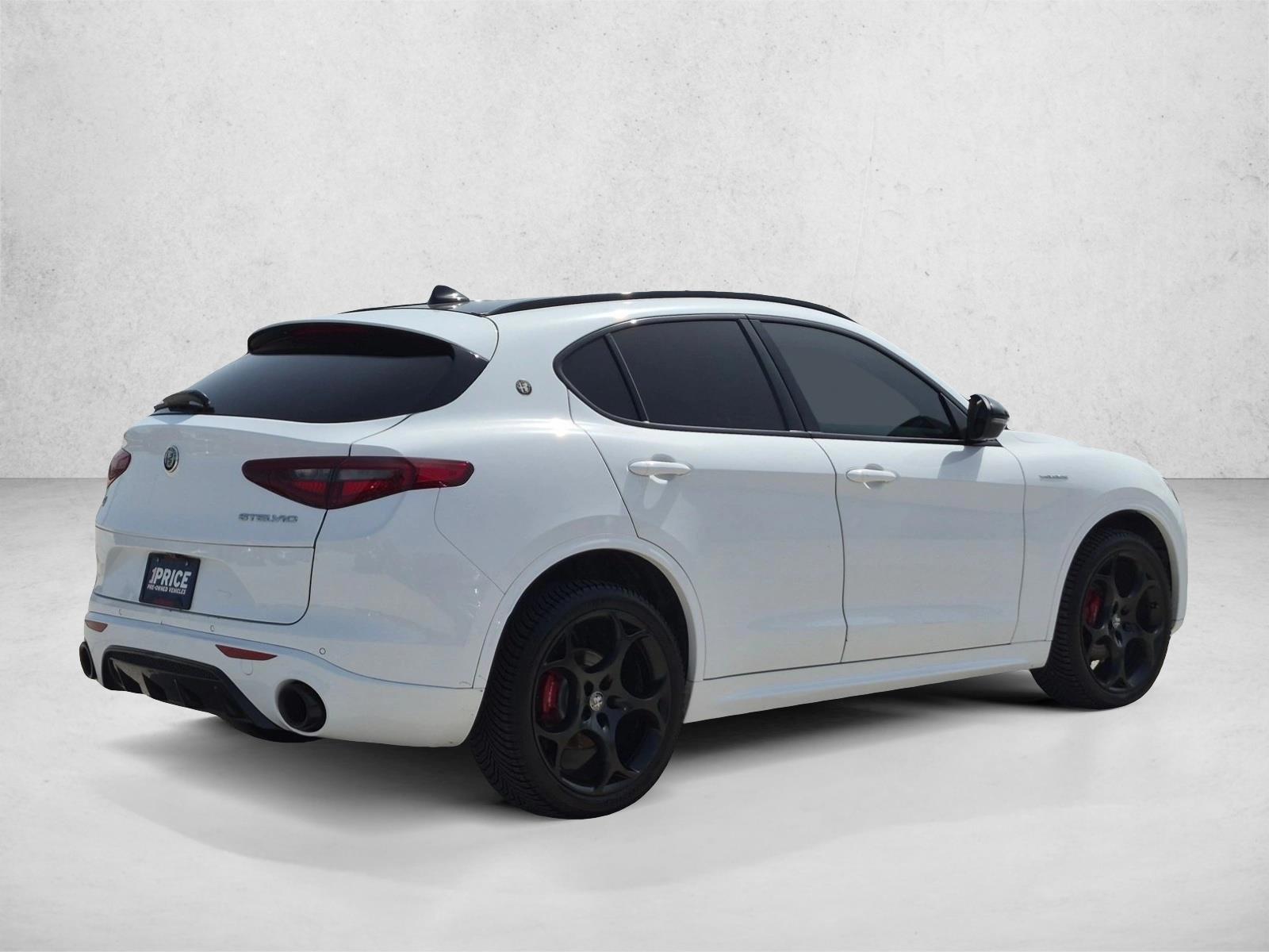 2022 Alfa Romeo Stelvio