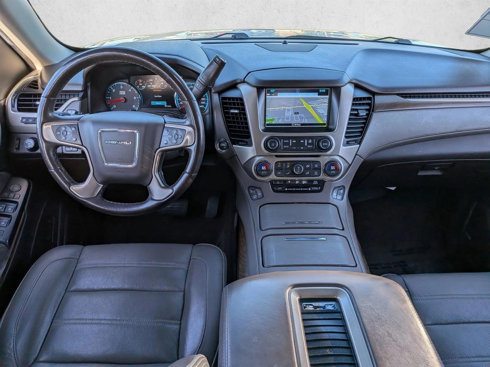 Thumbnail: 2019 GMC Yukon - 3