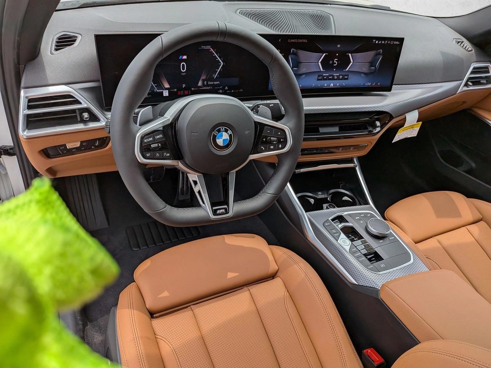 Thumbnail: 2026 BMW 3 Series - 3