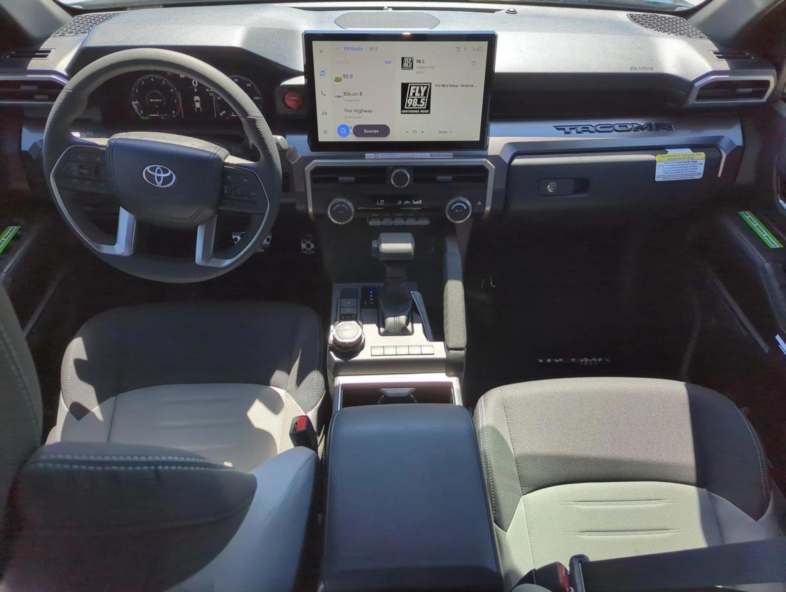 2025 Toyota Tacoma TRD Sport - Photo 15