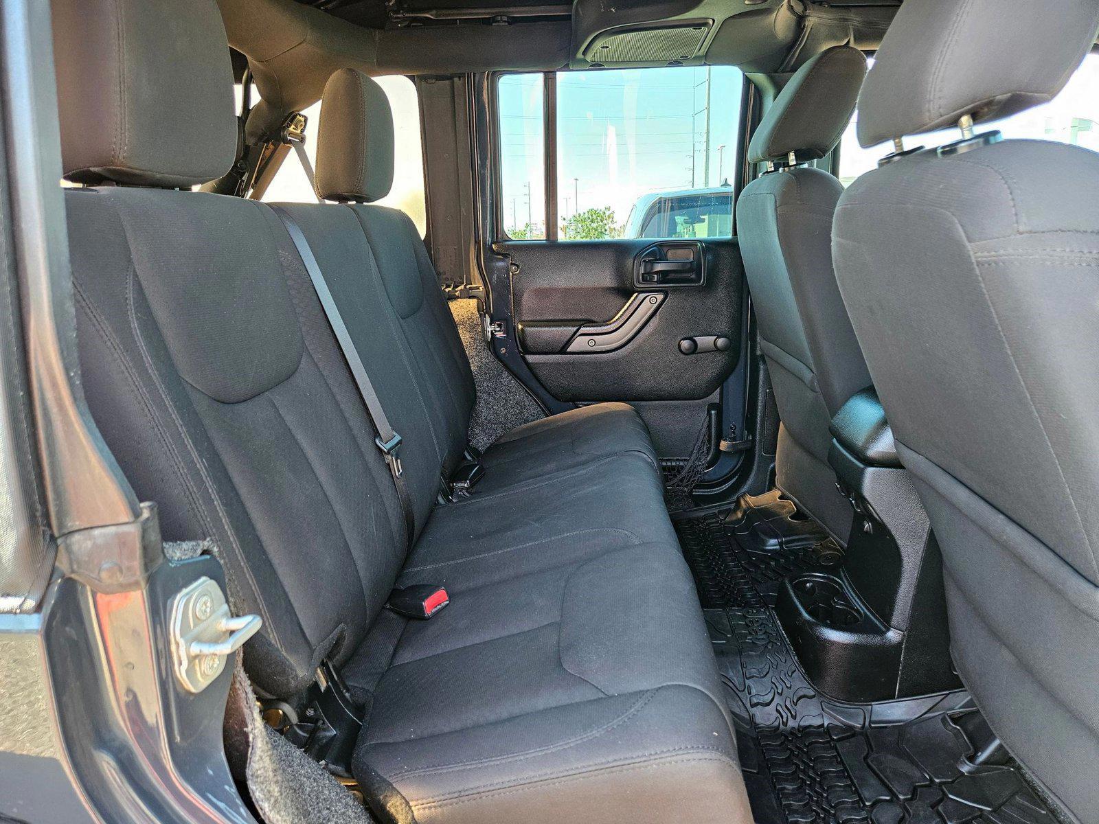 2017 Jeep Wrangler Unlimited Sport - Photo 22
