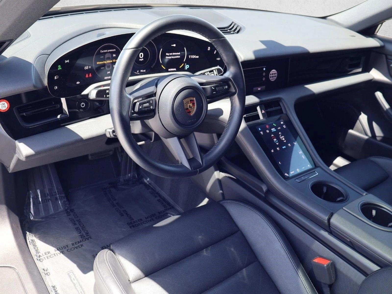Thumbnail: 2023 Porsche Taycan - 3